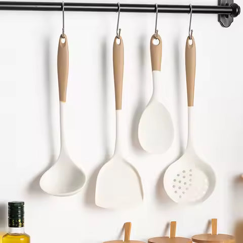 Silicone kitchen utensil set